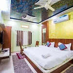 Hotel Ajeet Palace