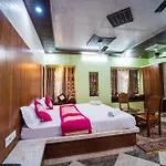 Hotel Ajeet Palace