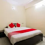 Oyo 28326 Hotel Siddhi Vinayak