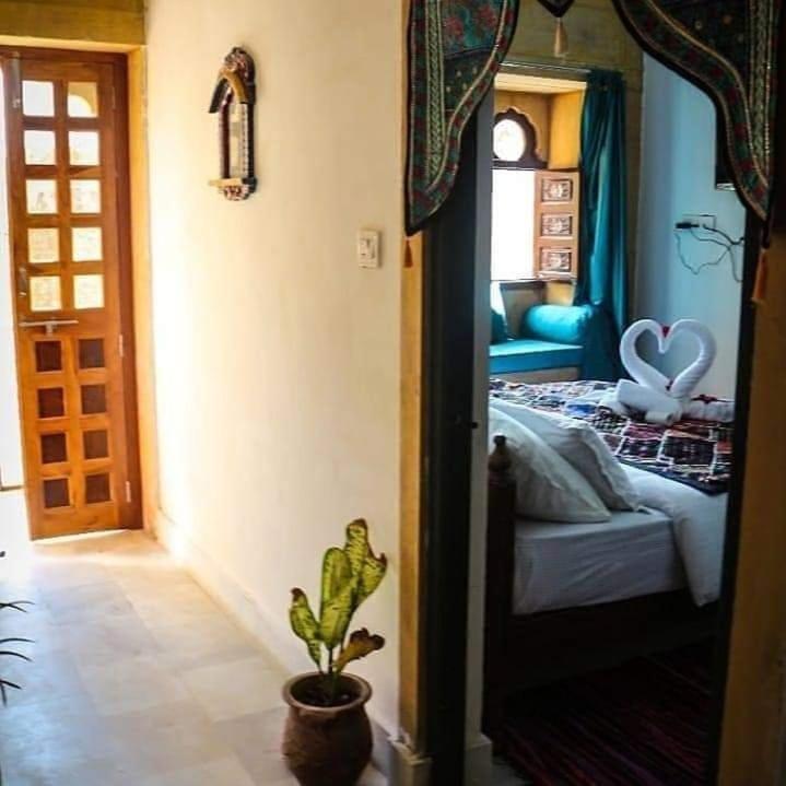 Resting Love Hostel *