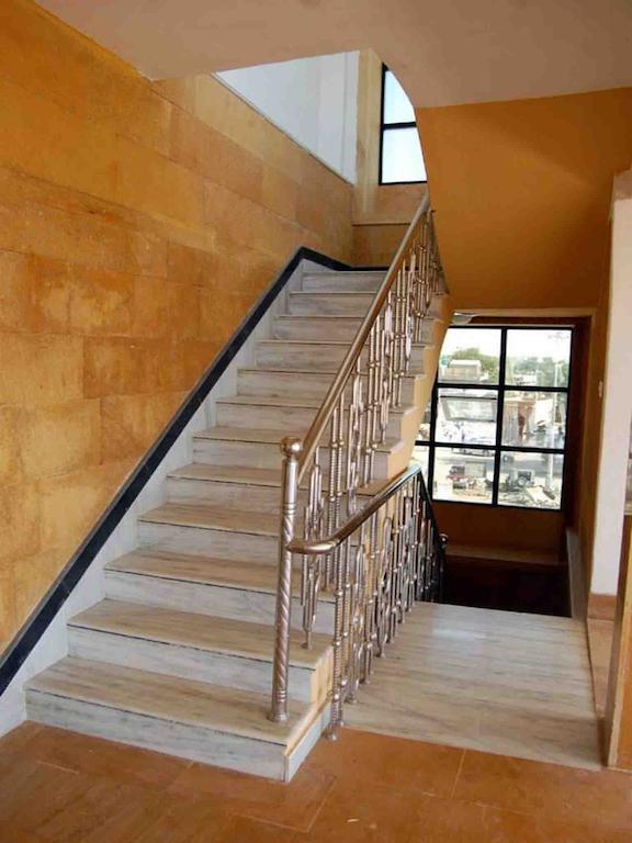 Bed & Breakfast Golden Sandstone &resort 3*