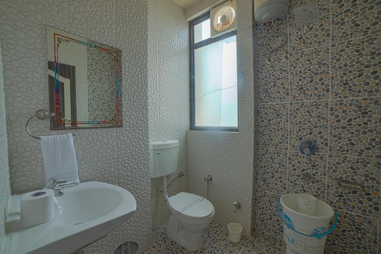 Hotel Mannat Excellency 2*