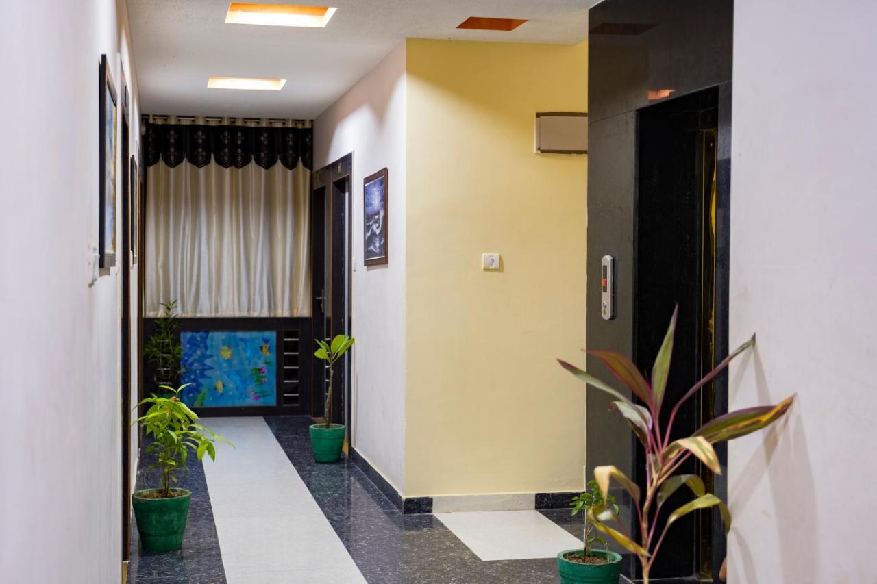 Mannat Excellency Hotel 2*