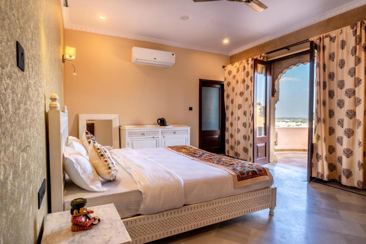 K D Palace - Heritage On Hotel *