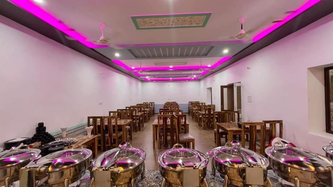 Chalo Desert Camp Hotel 3*