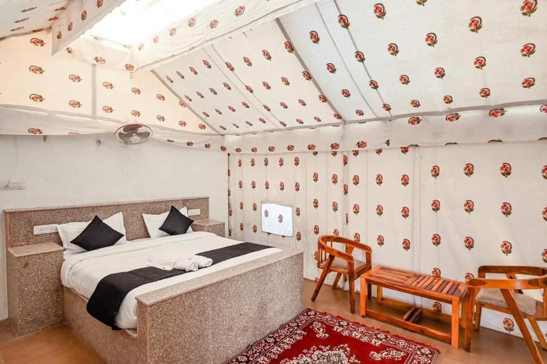 Chalo Desert Camp 3* Jaisalmer