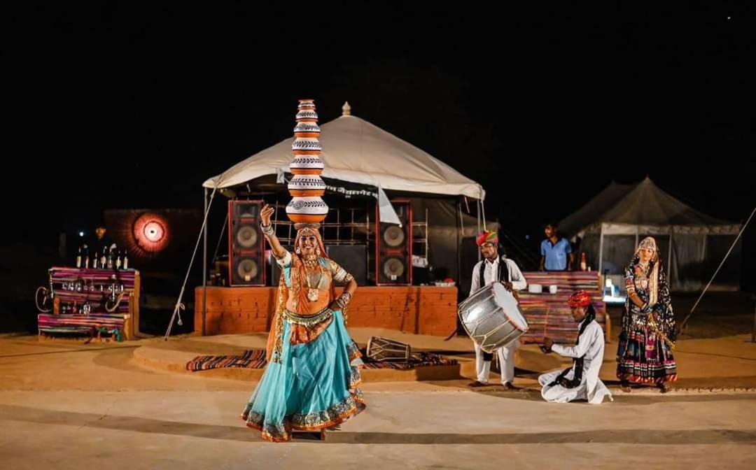 Chalo Desert Camp Hotel 3*