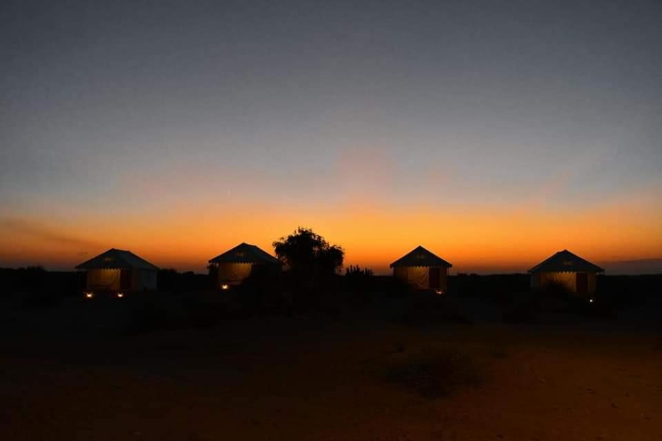 Chalo Desert Camp Hotel 3*
