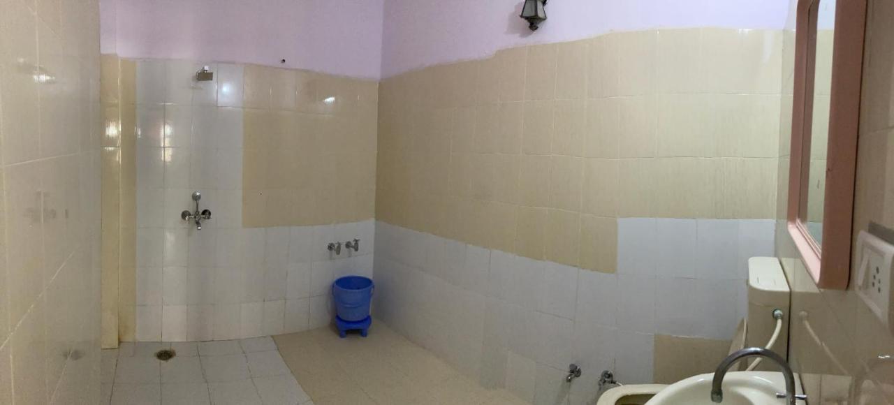 Bed & Breakfast Roop Mahal 2*