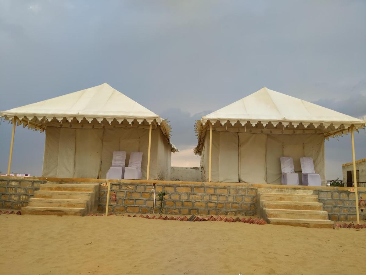Mumtaz Desert & Camp