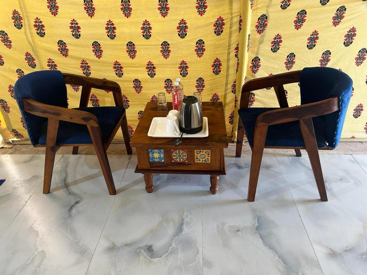 Raghav Luxury tent