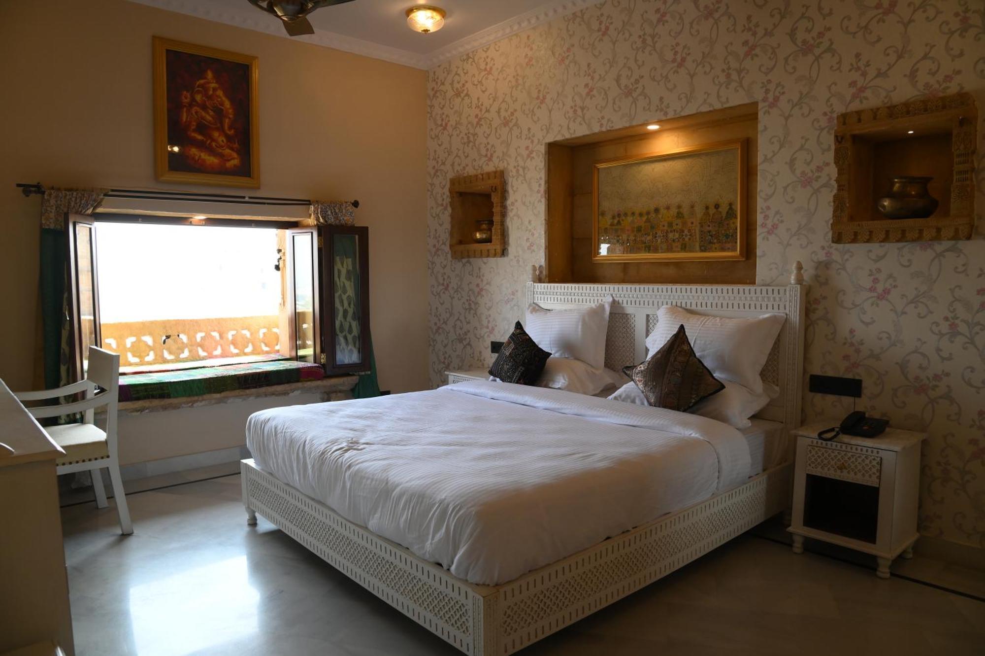 K D Palace - Heritage On