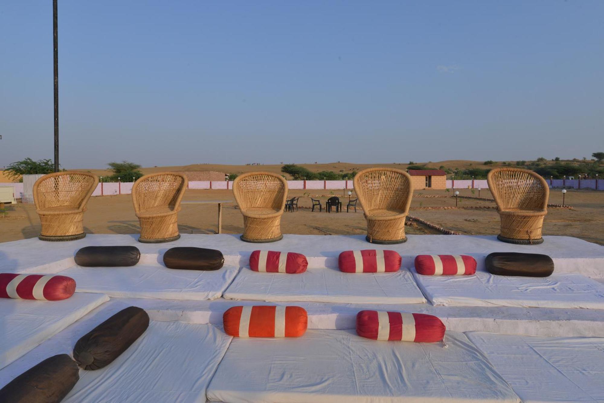 Hotel Desert Overnight Camp & 4*