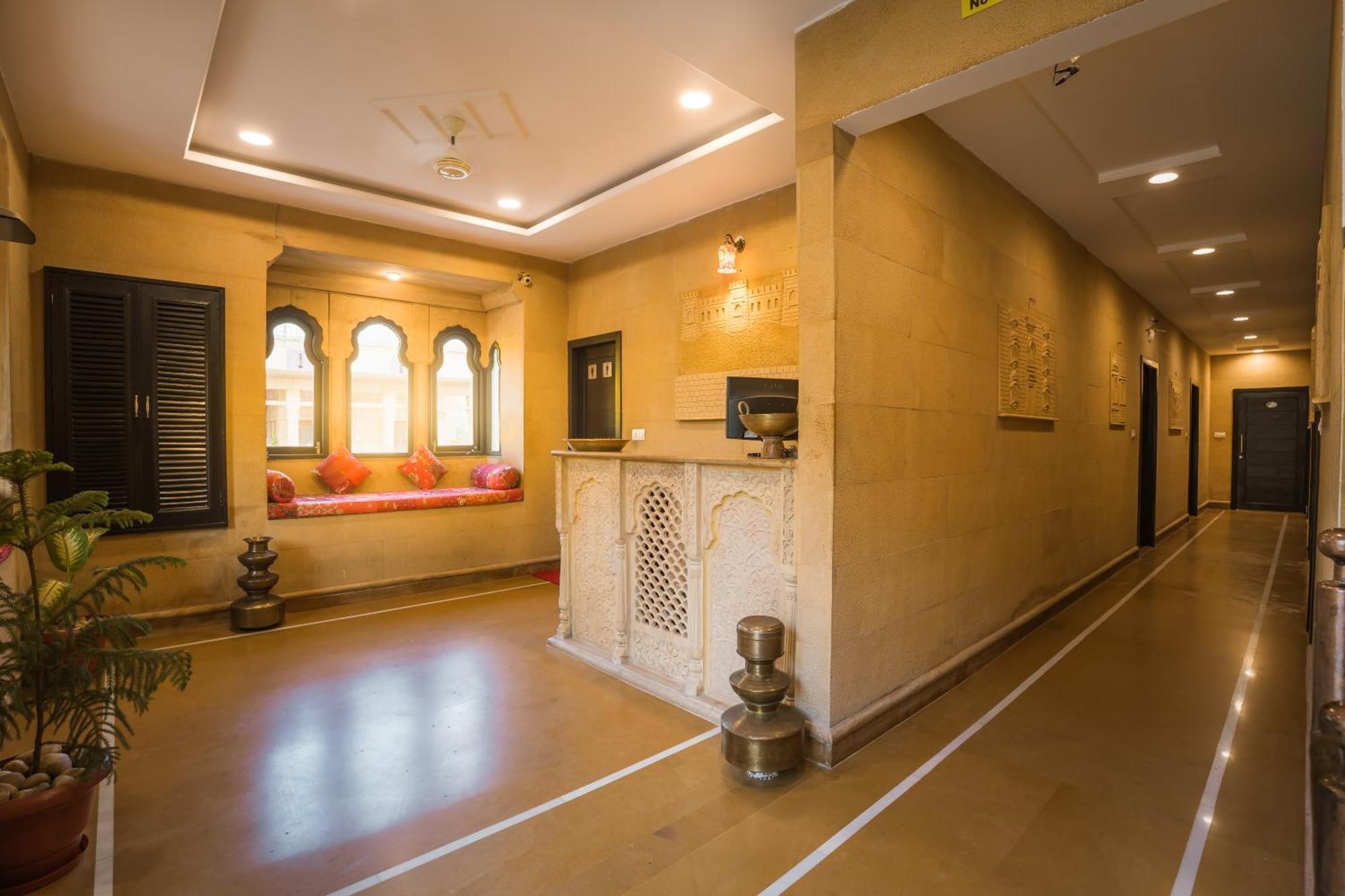 The Legend Haveli Hotel 3*