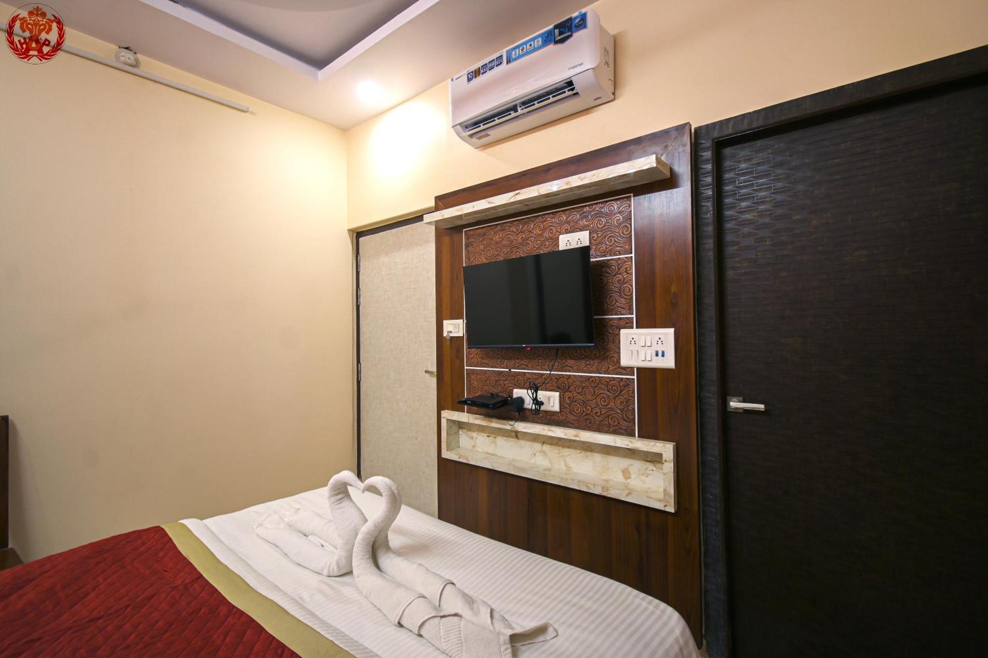 Ajeet Palace Hotel 3*