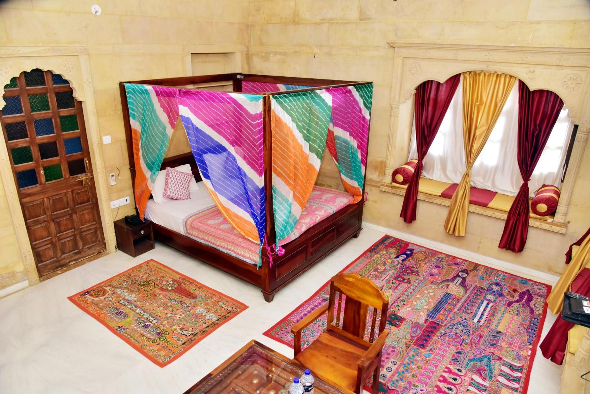 The Jaigarh Palace 3*