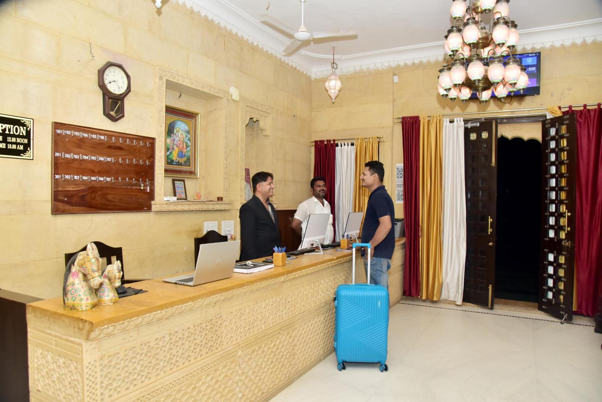 Hotel The Jaigarh Palace 3*