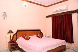 Moonlight Hotel 2*