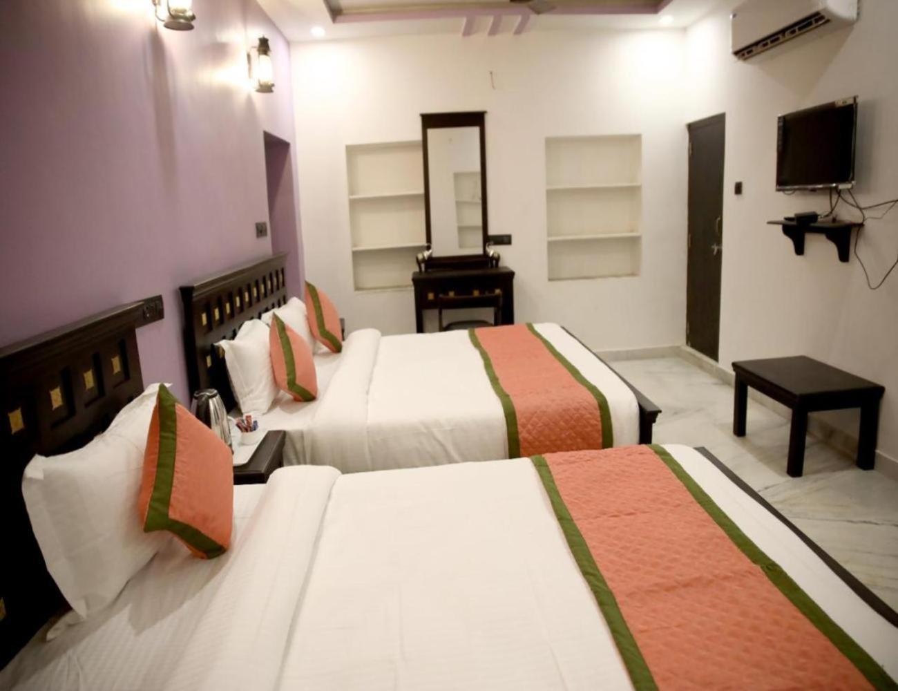 Bhanwar Haveli, *