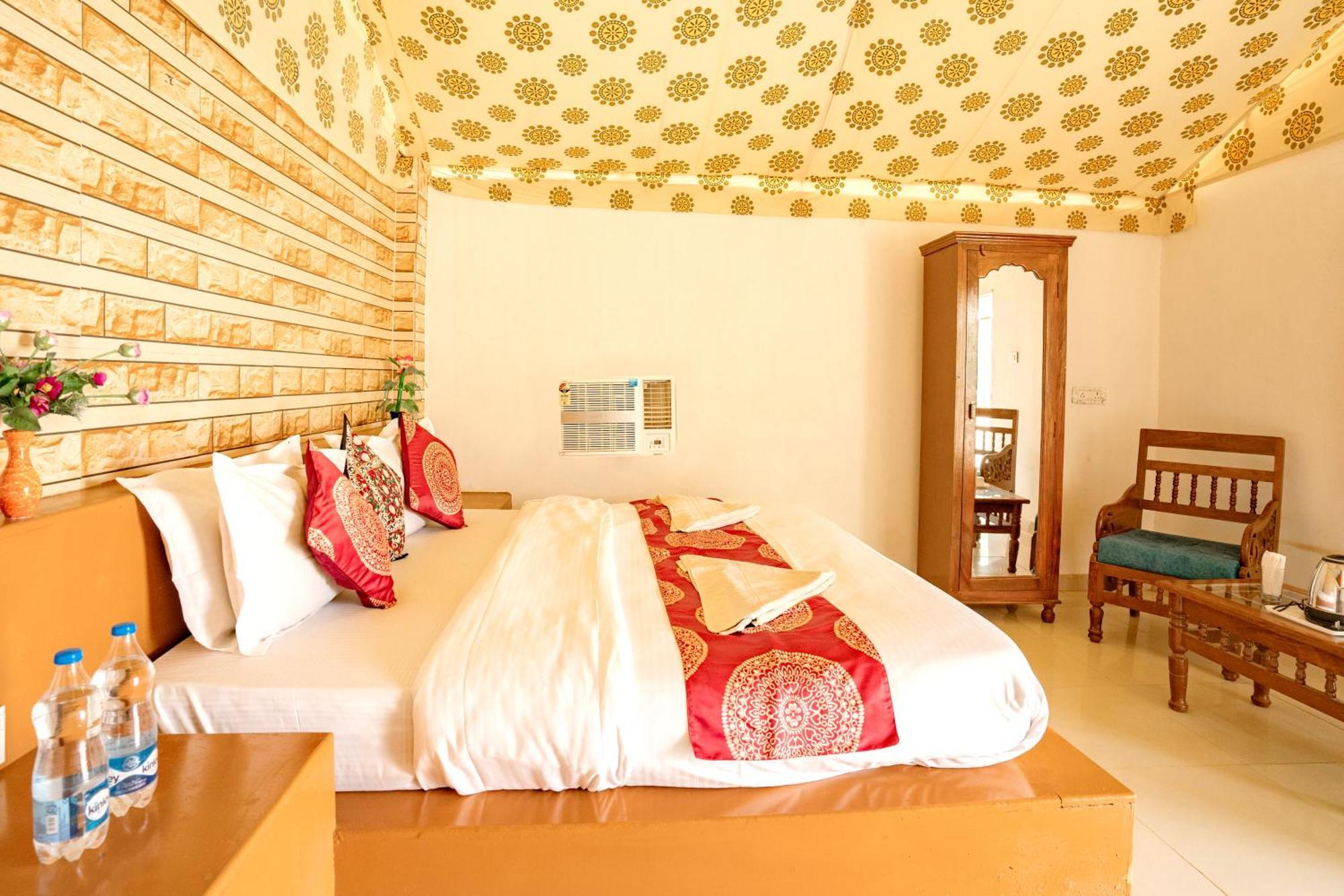 Royal With Swimming Pool Jaisalmer
