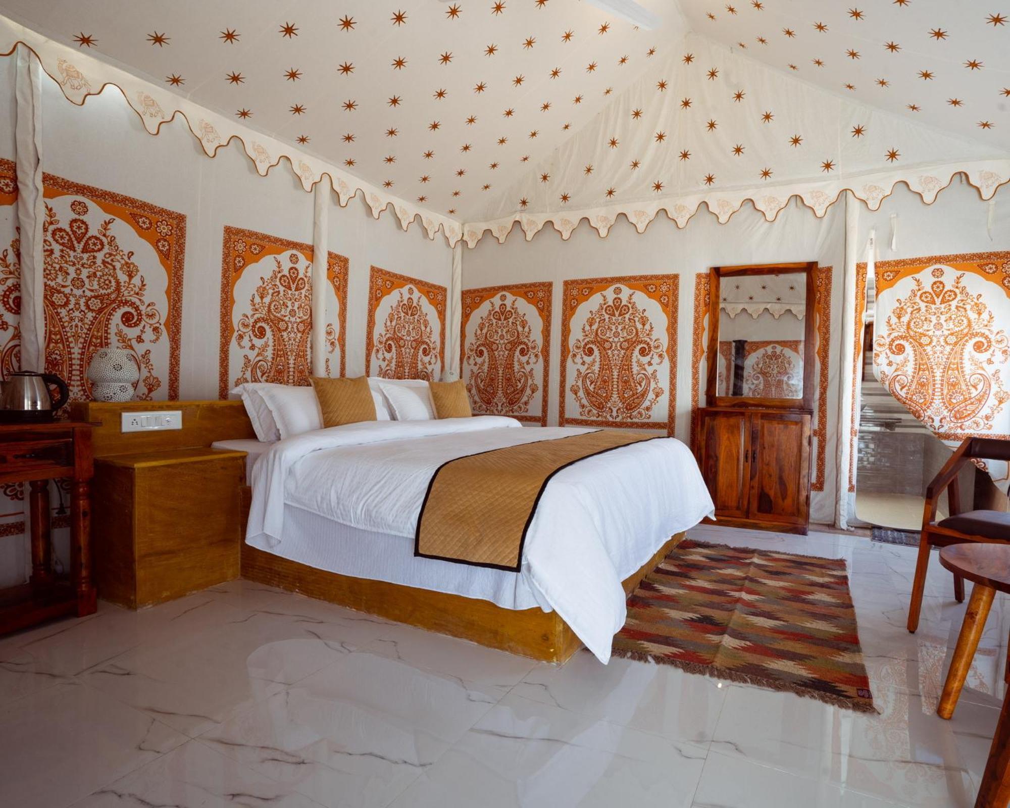 Hotel Nomads Heaven Desert Camp 3*