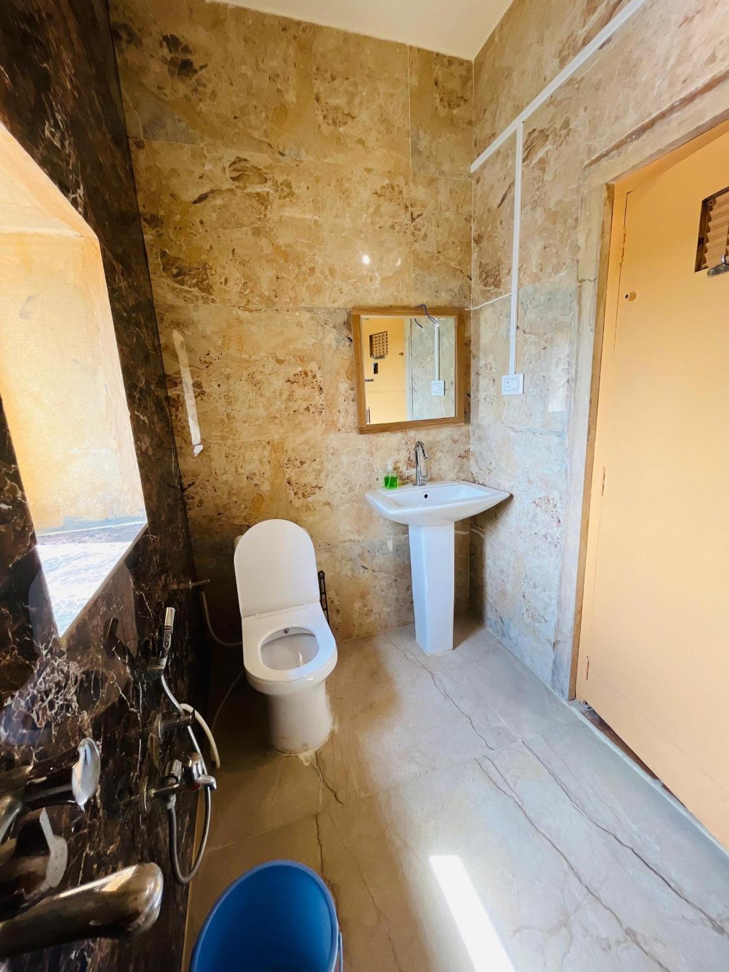Guest house Mud Mirror 2*