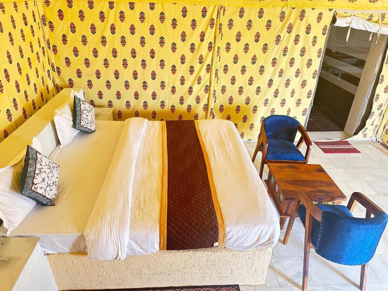 Raghav Luxury tent