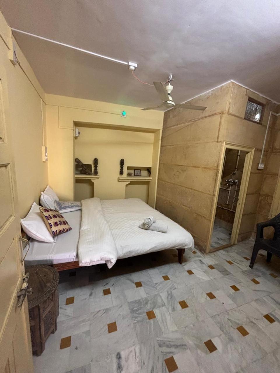 Shiva Guest house