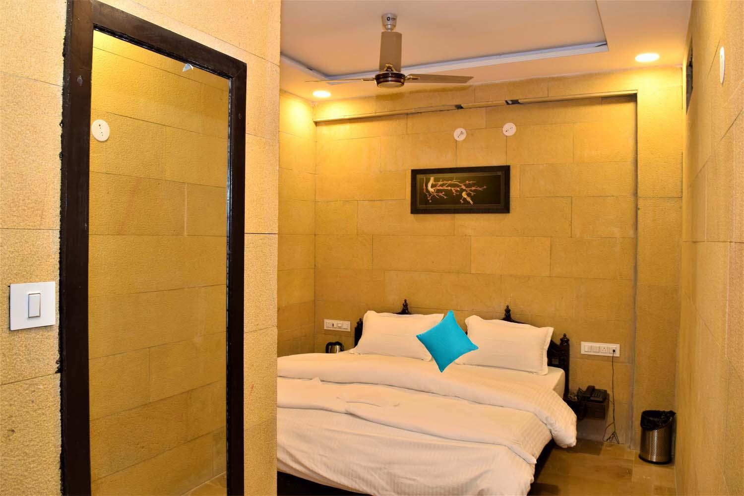 Chirag Haveli - Near Golden