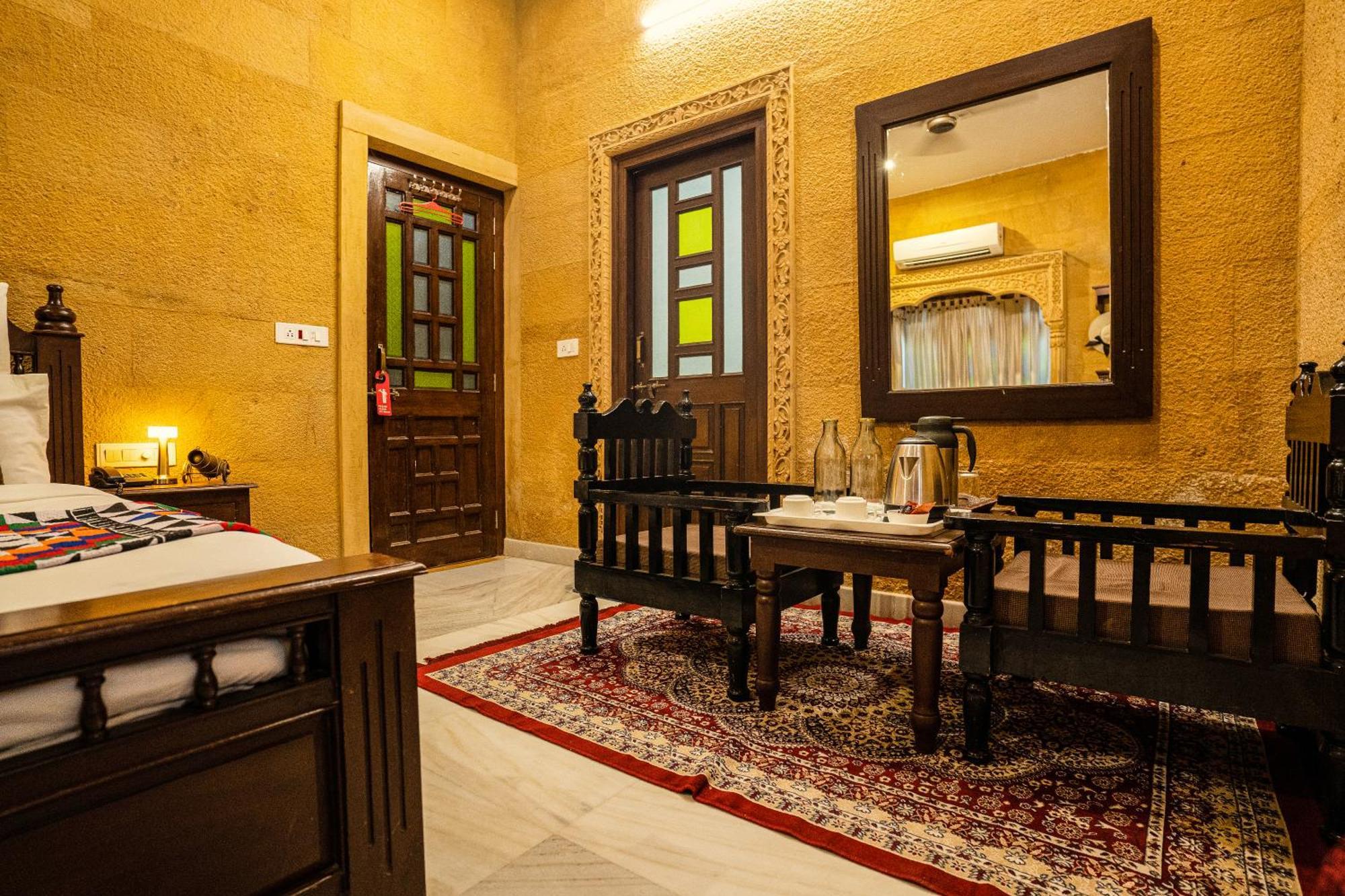 Hotel Royal