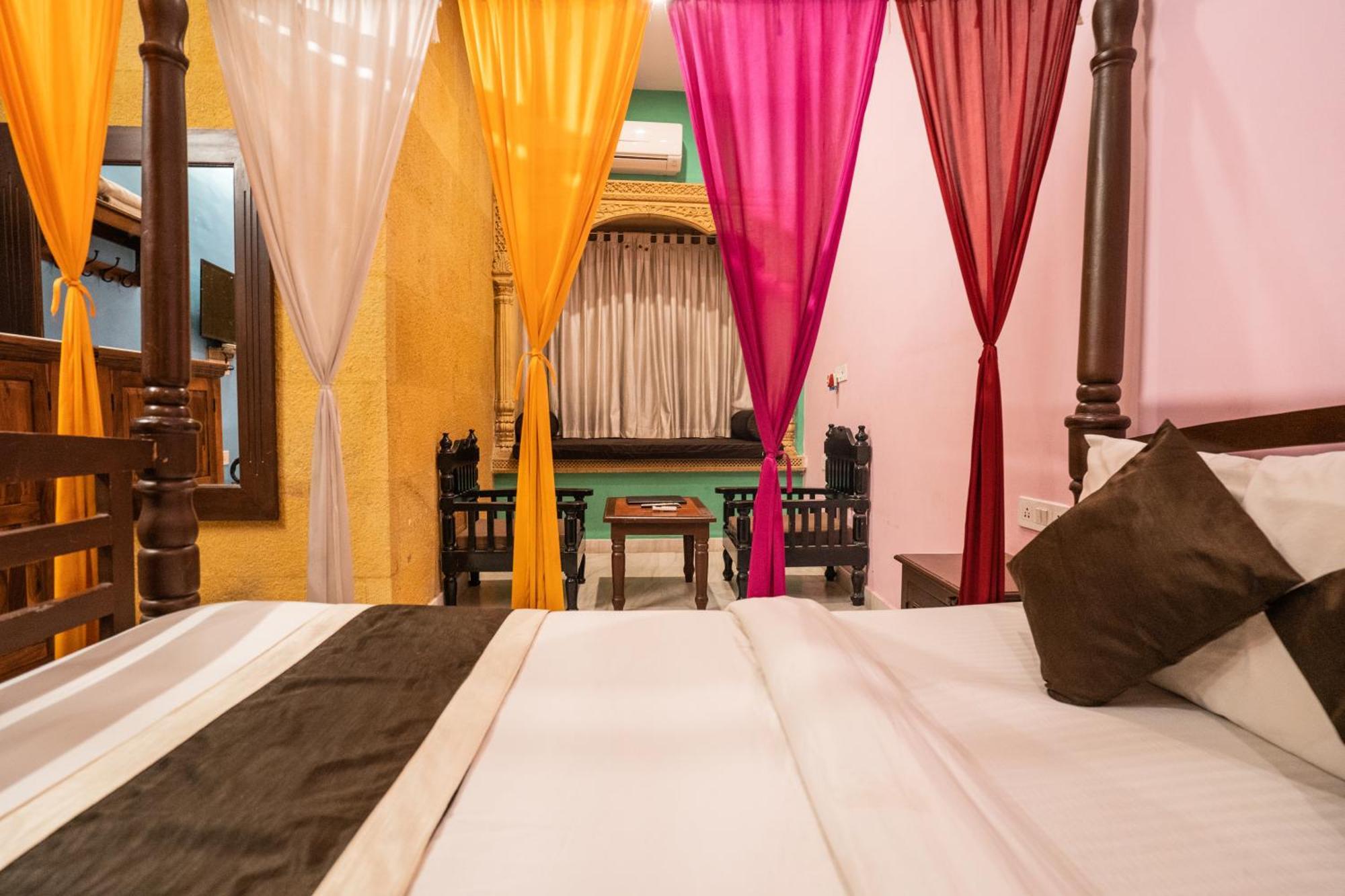 Hotel Royal 4*