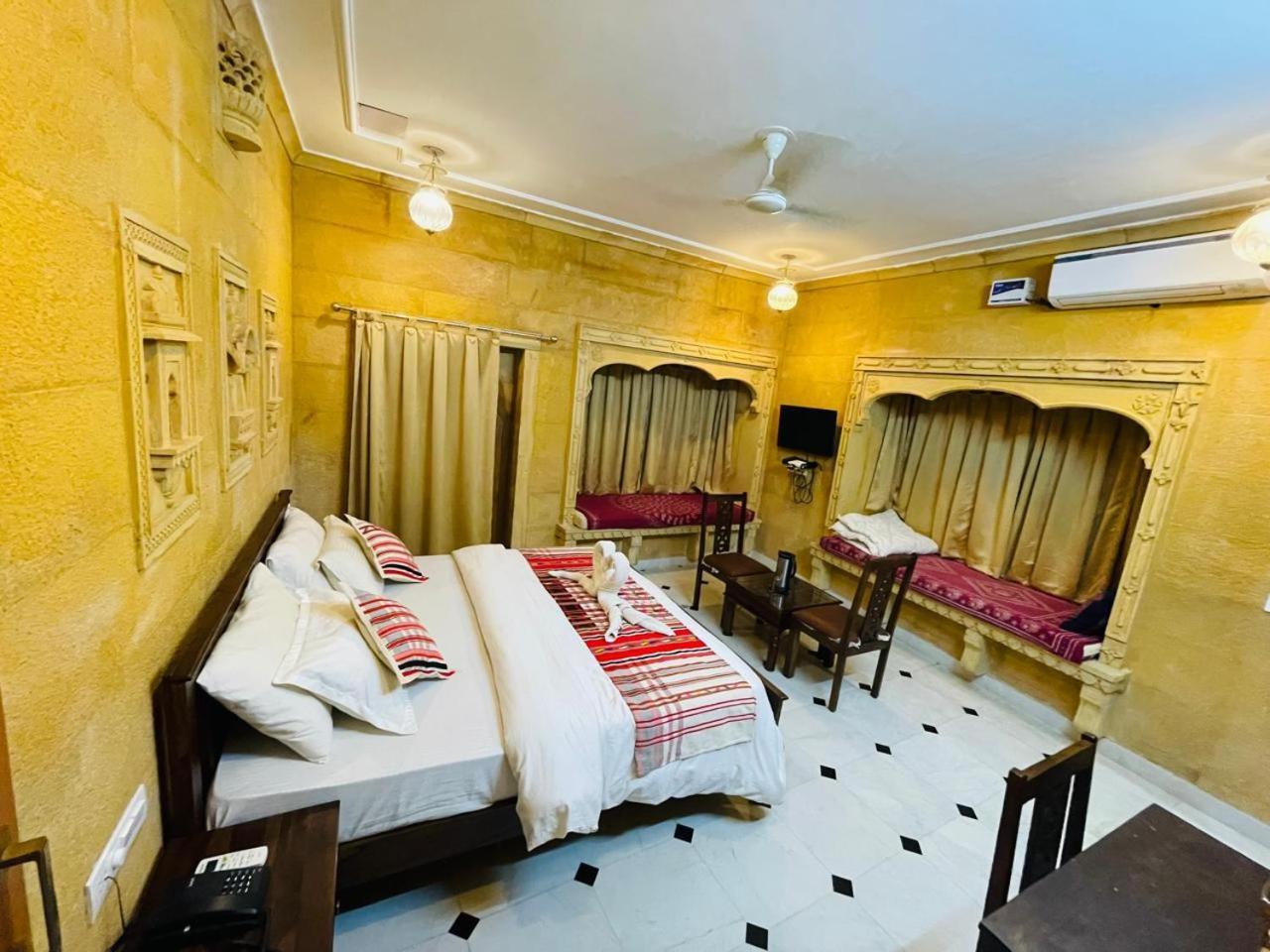 Wonbin Safari Hostel