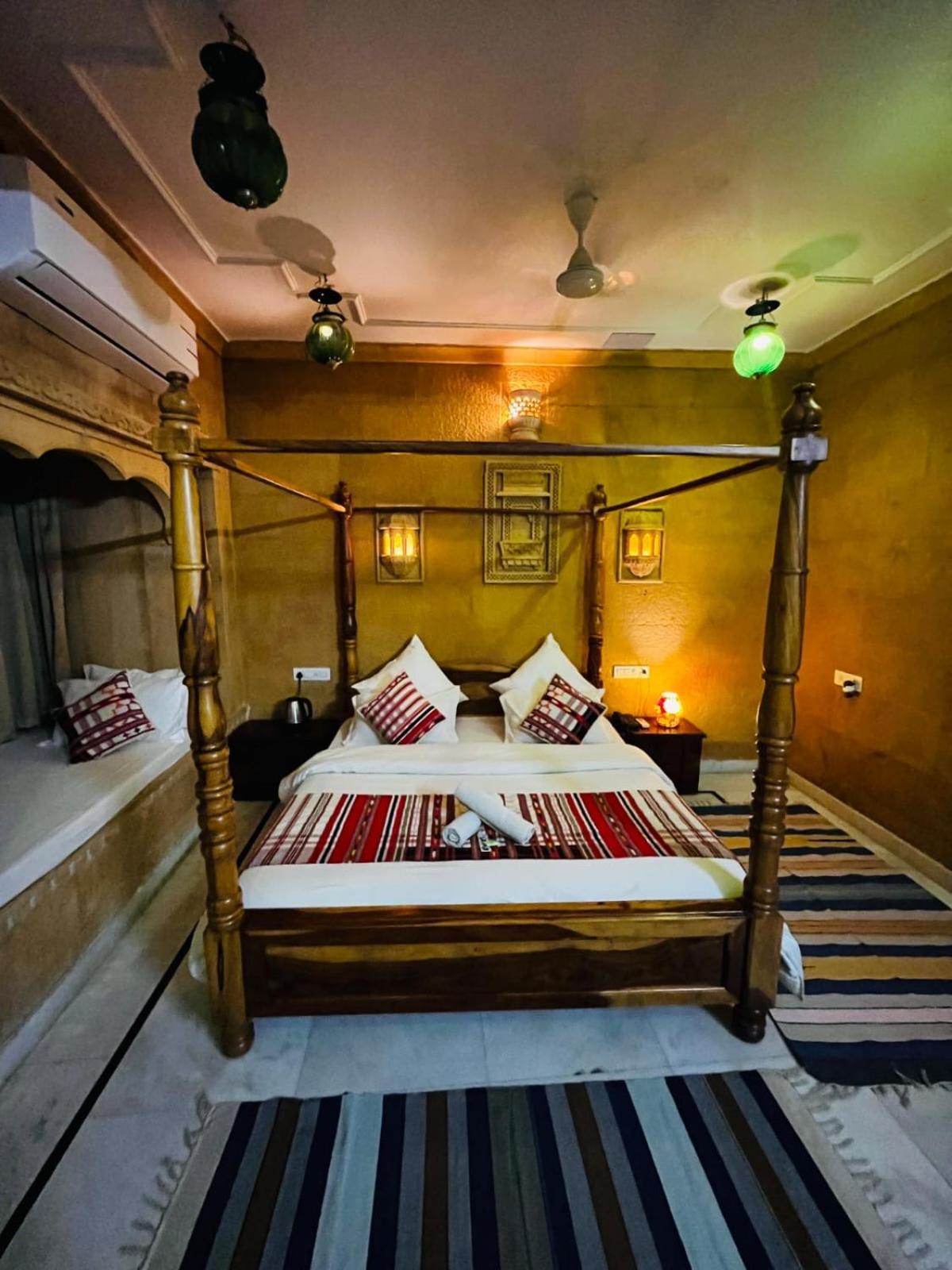 Wonbin Safari Hostel