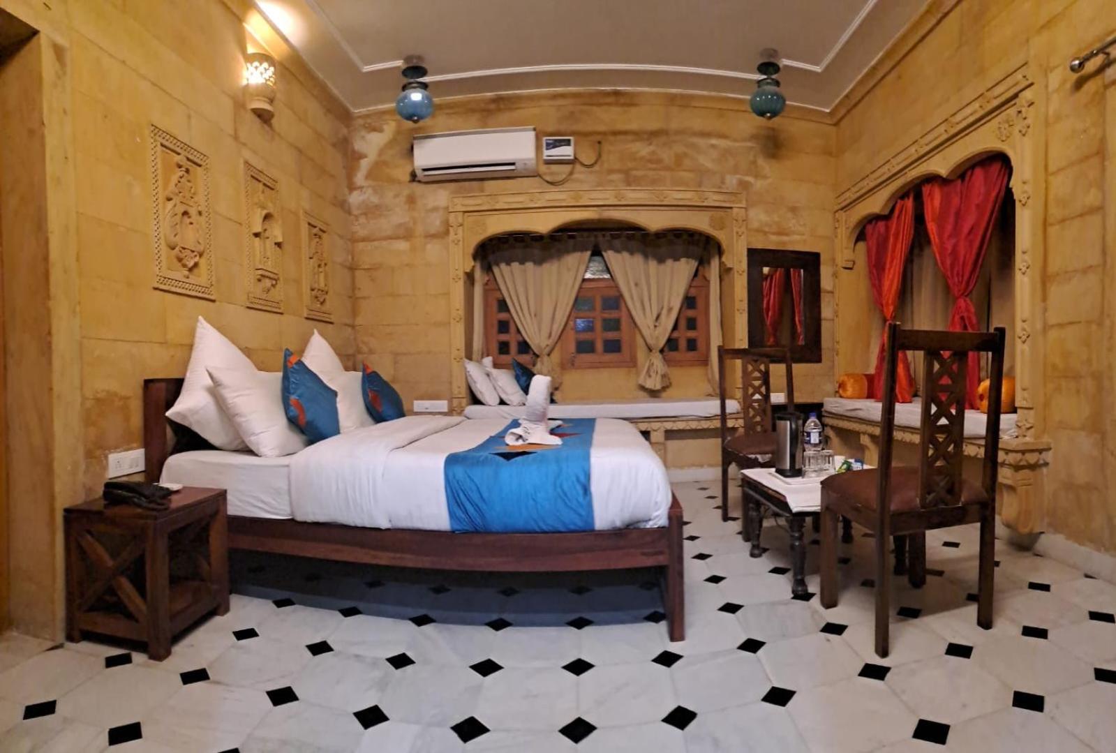 Wonbin Safari Jaisalmer