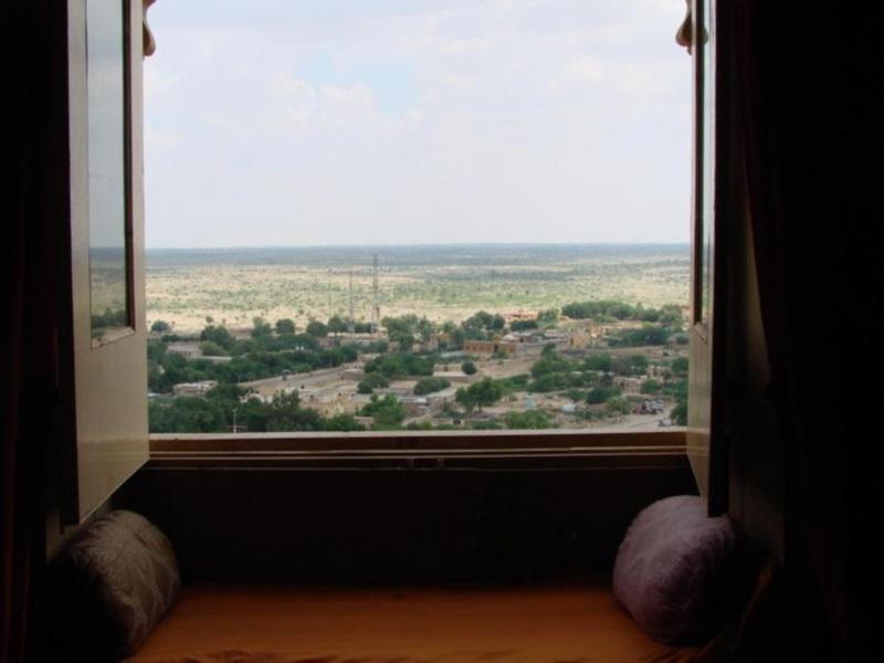 Mud Mirror Guest house 2*