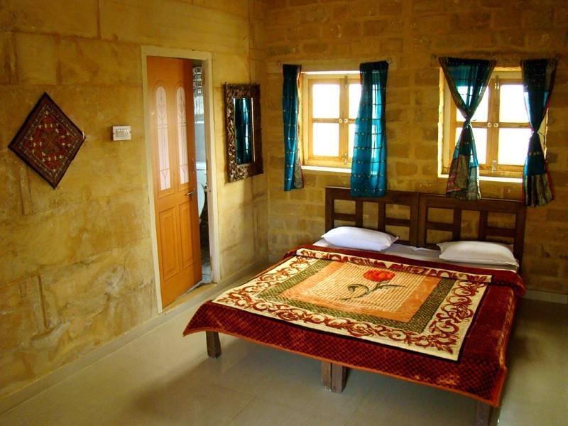Heera Court Hotel