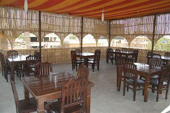 Hotel Meeraa Mahal 3*