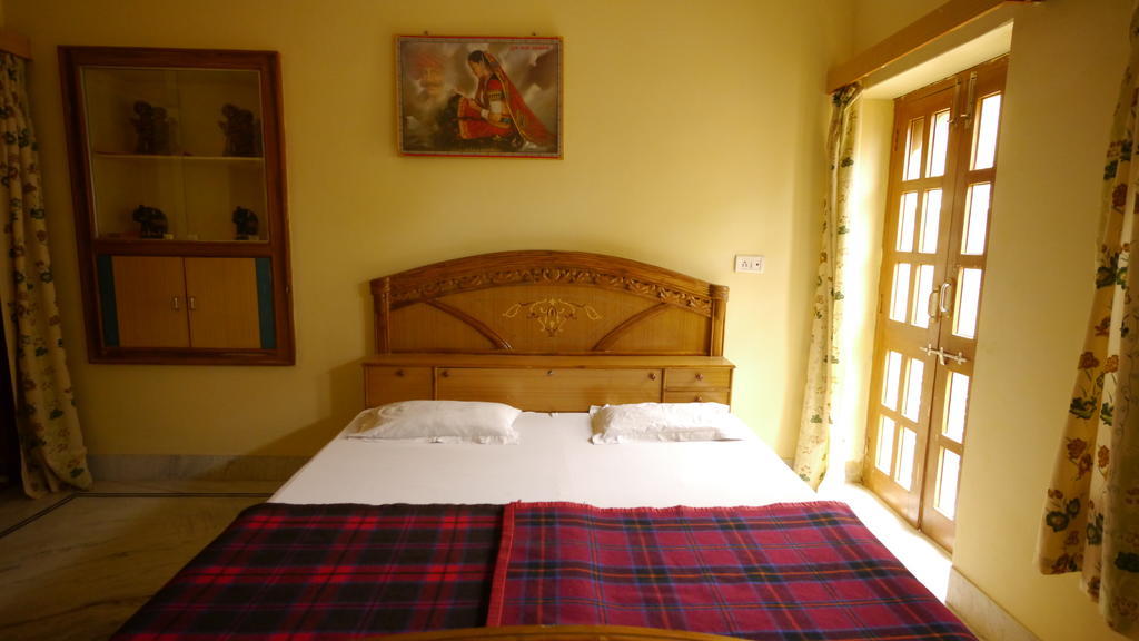 Bed & Breakfast Roop Mahal Jaisalmer
