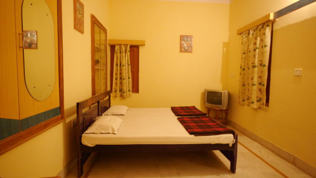 Bed & Breakfast Roop Mahal 2*