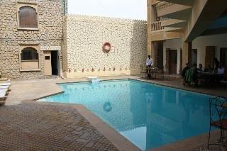 Deoki Niwas Palace Hotel