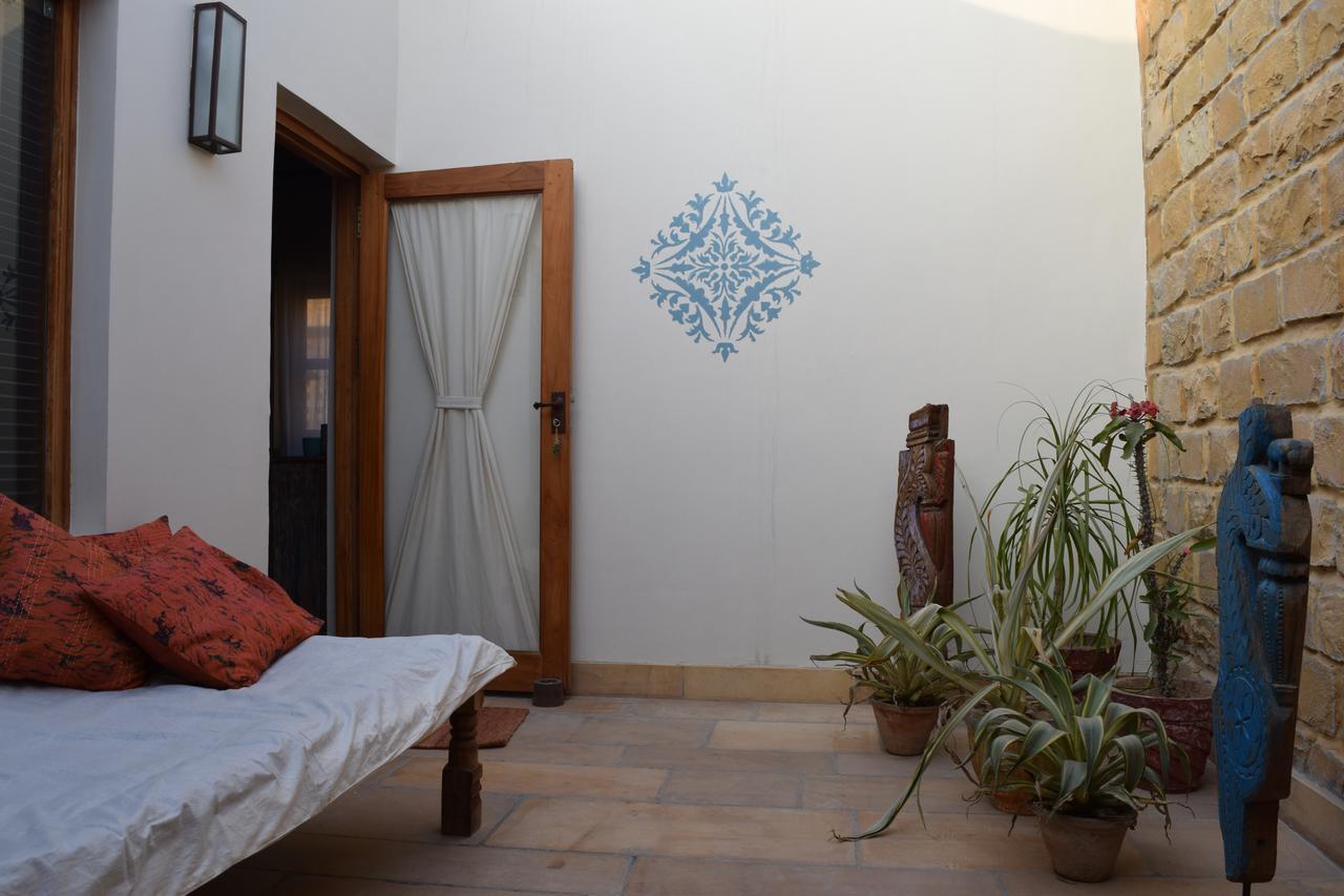 Hotel 1st Gate Home- Fusion