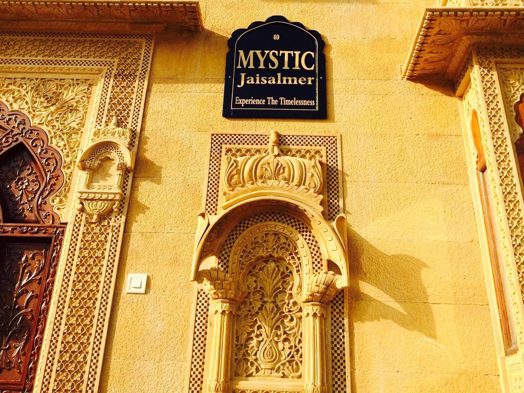 Mystic Hotel