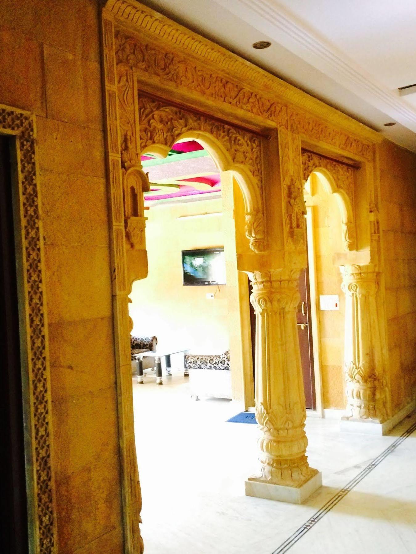 Mystic Hotel