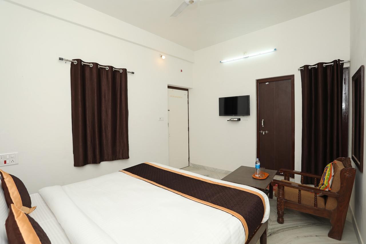 Hotel Oyo 9470 The Grace