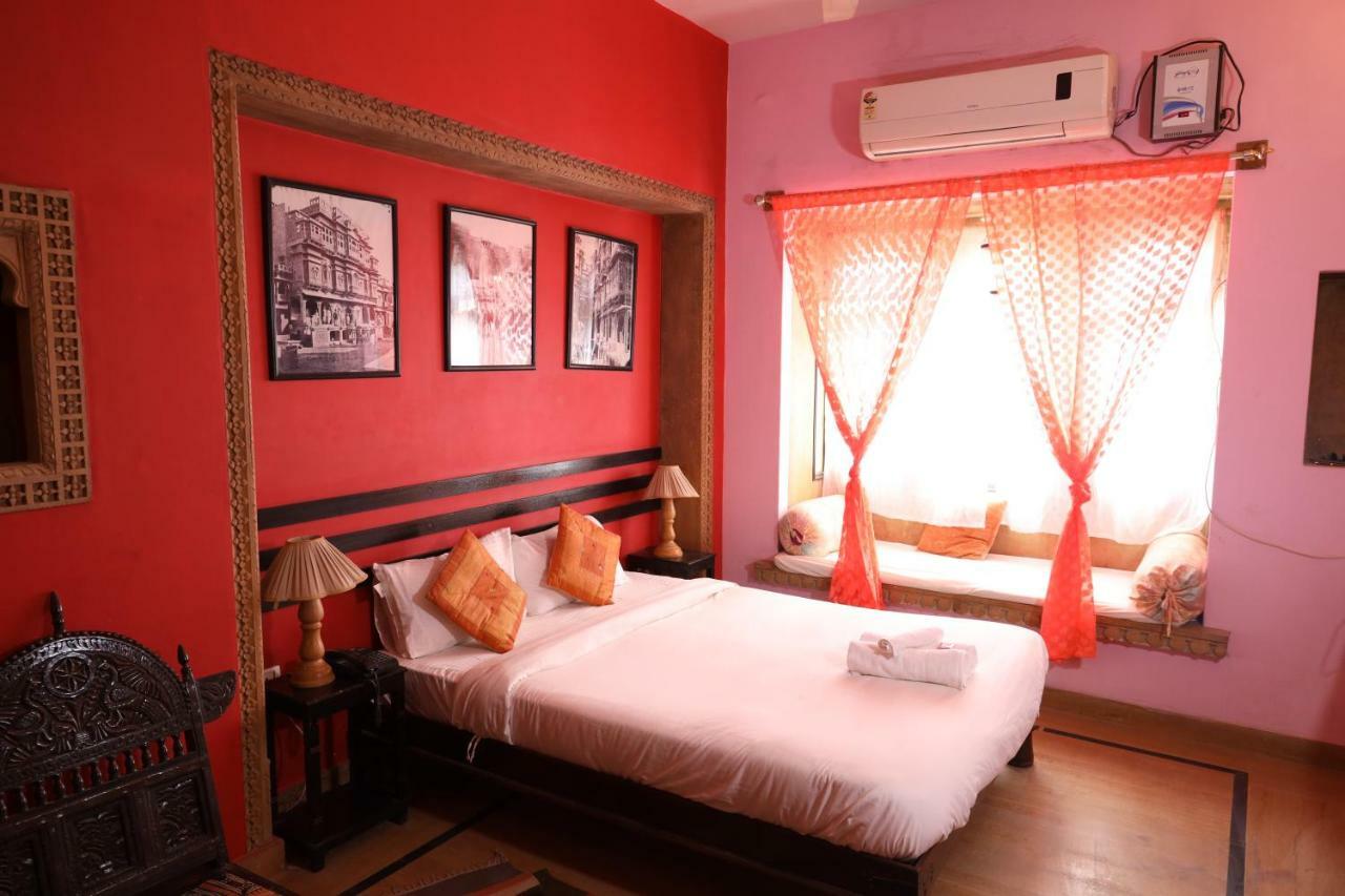 Artist Haveli And Safari Hotel 3*
