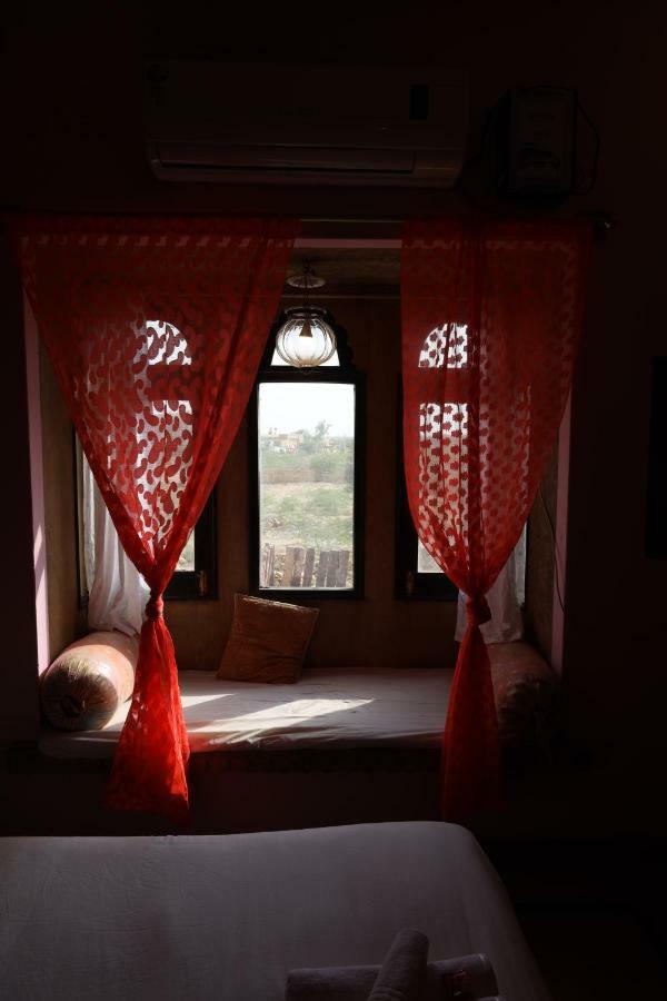 Artist Haveli And Safari