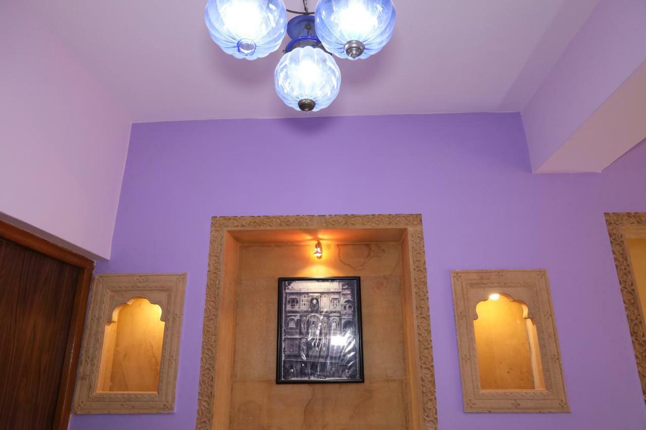 Hotel Artist Haveli And Safari 3*