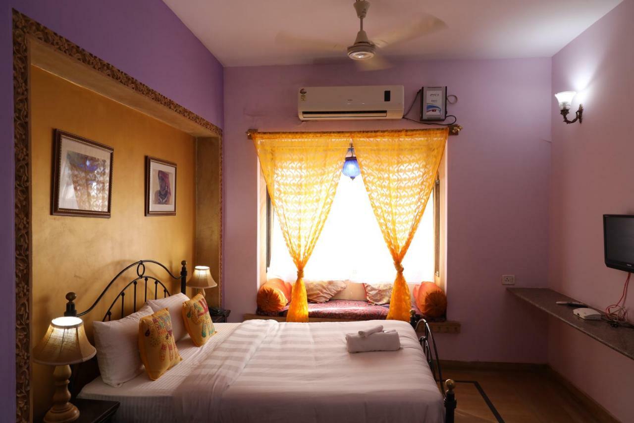 Hotel Artist Haveli And Safari
