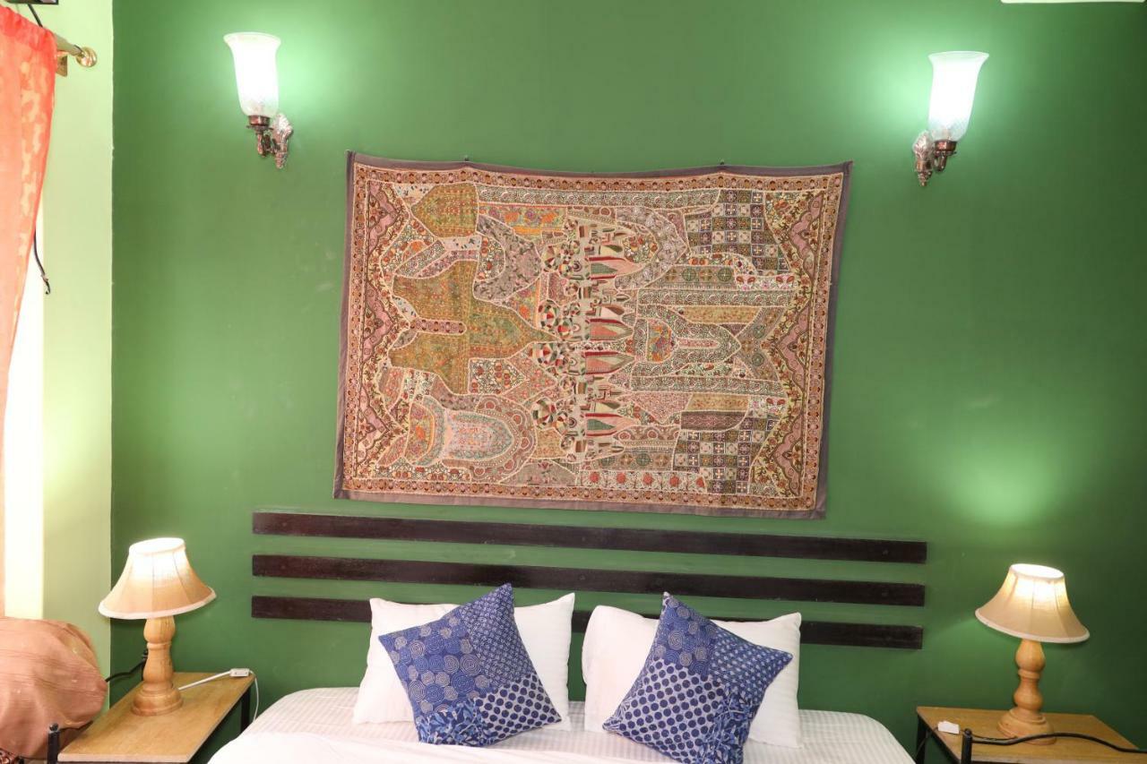 Artist Haveli And Safari 3*