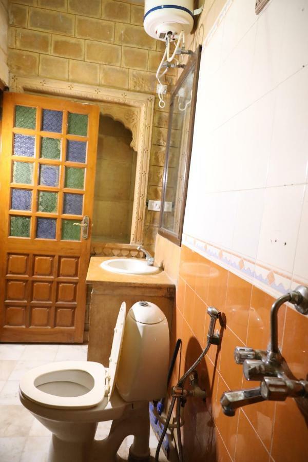 Artist Haveli And Safari Hotel 3*